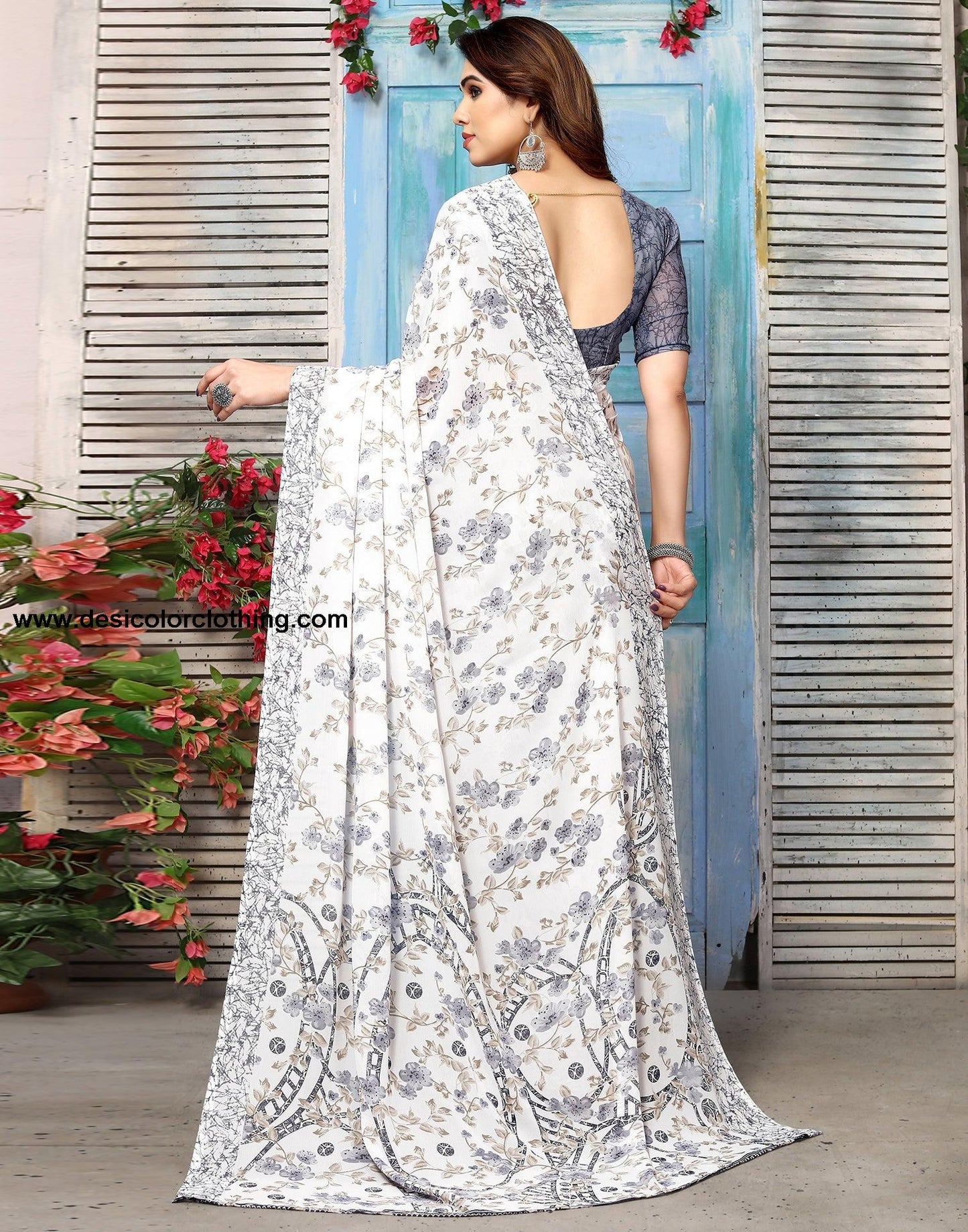 White Georgette Floral Printed Saree