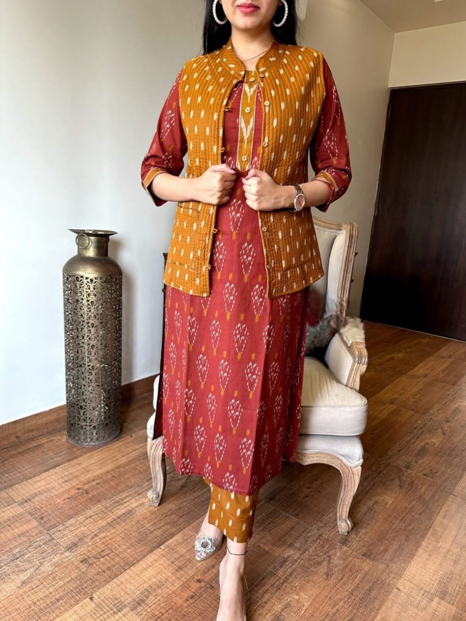 Product Image - Voluminous Jacket Suit Set - Elegant Cotton Ethnic Wear