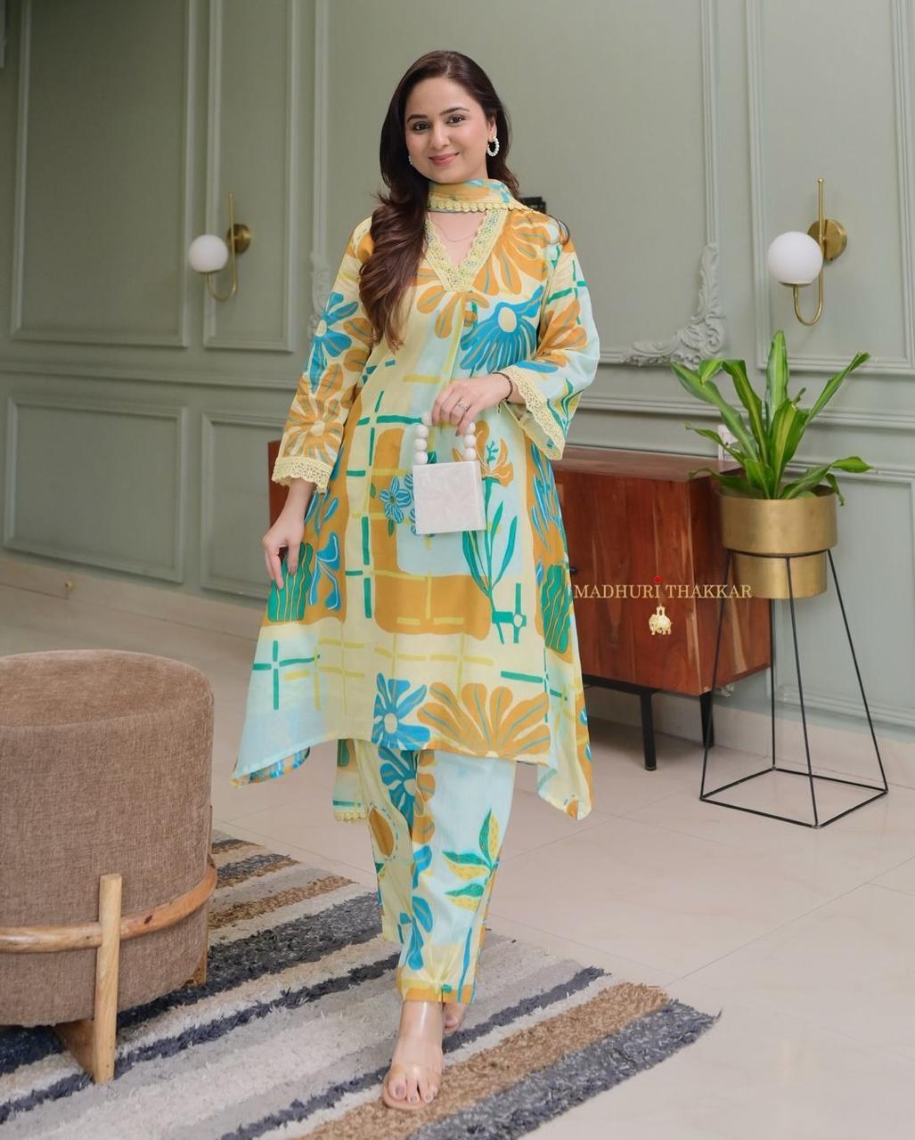 Product Image - Elegant Abstract Floral Suit Set | Designer Georgette Saree | Festive Wear