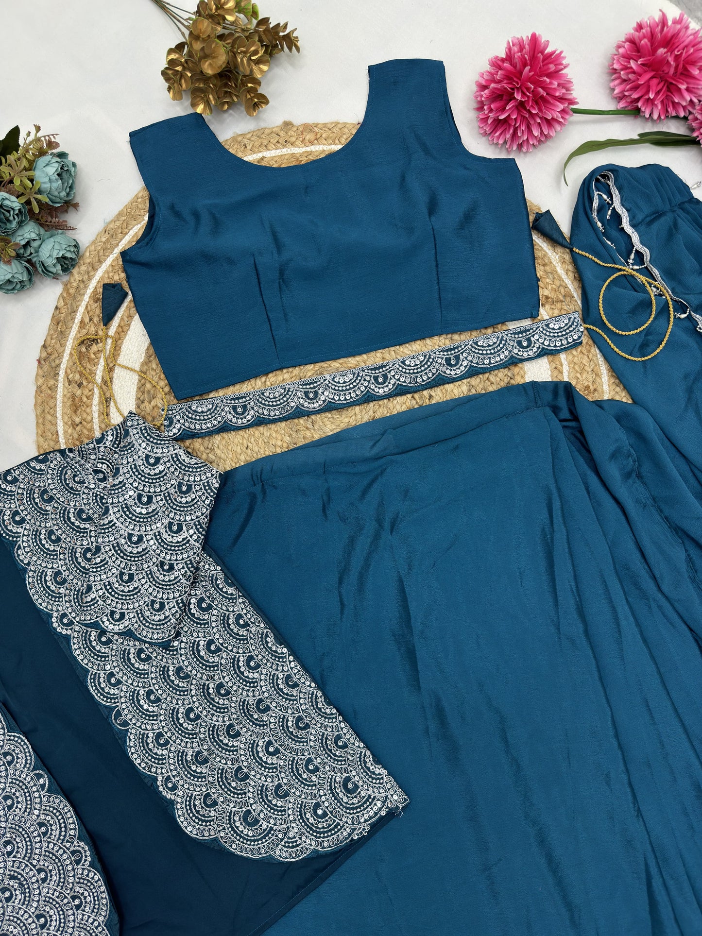 Product Image - Exquisite Ready To Wear Designer Saree with Jacket - HV-9246