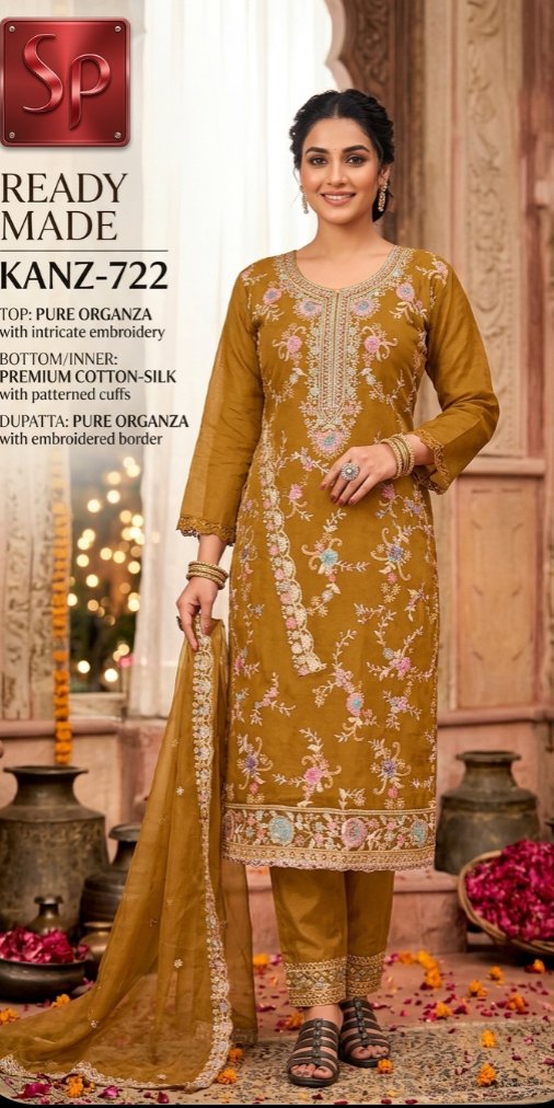 Product Image - Premium Designer Heavy Suit for Formal Events and Special Occasions - 2