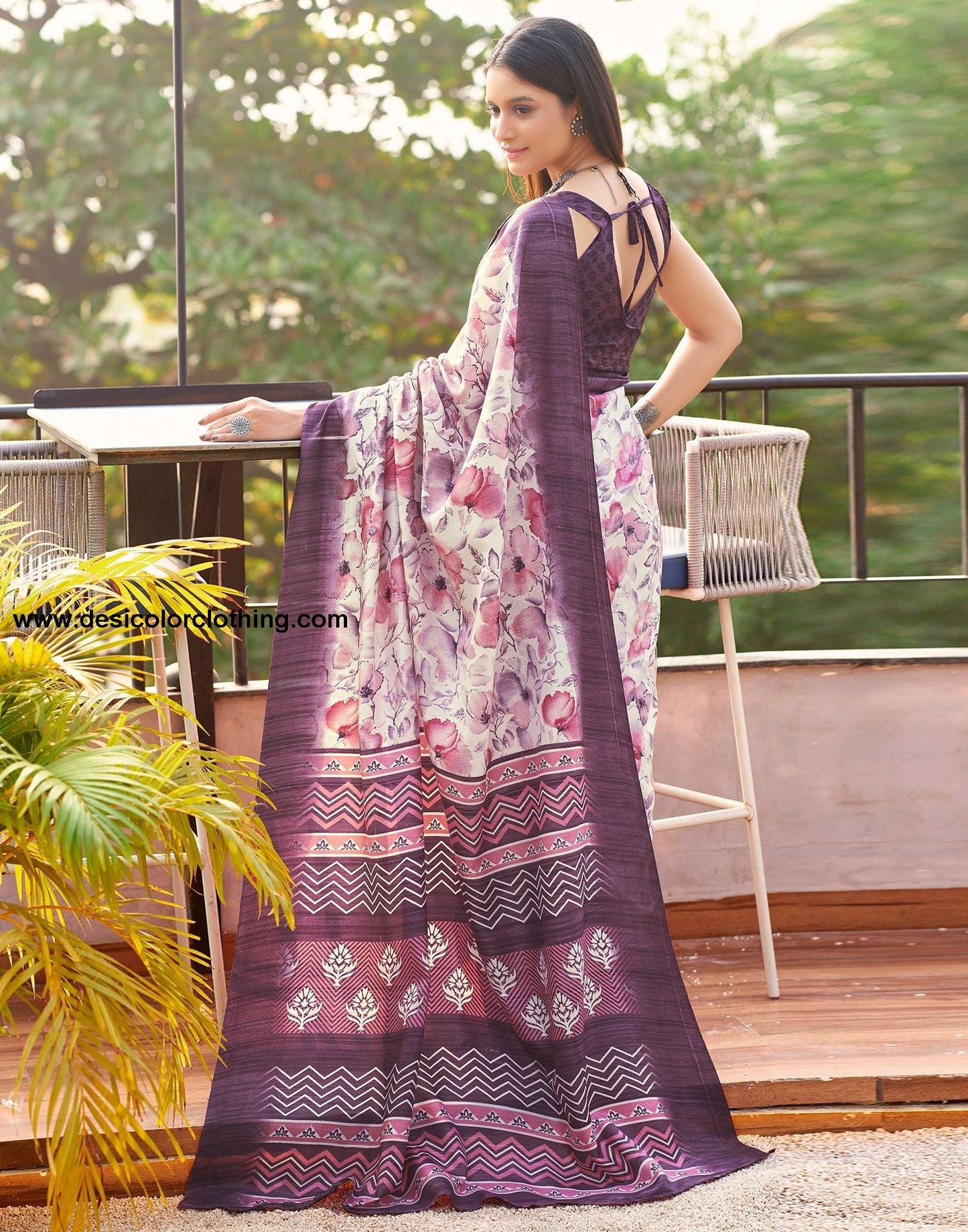 Cream Printed Silk Saree