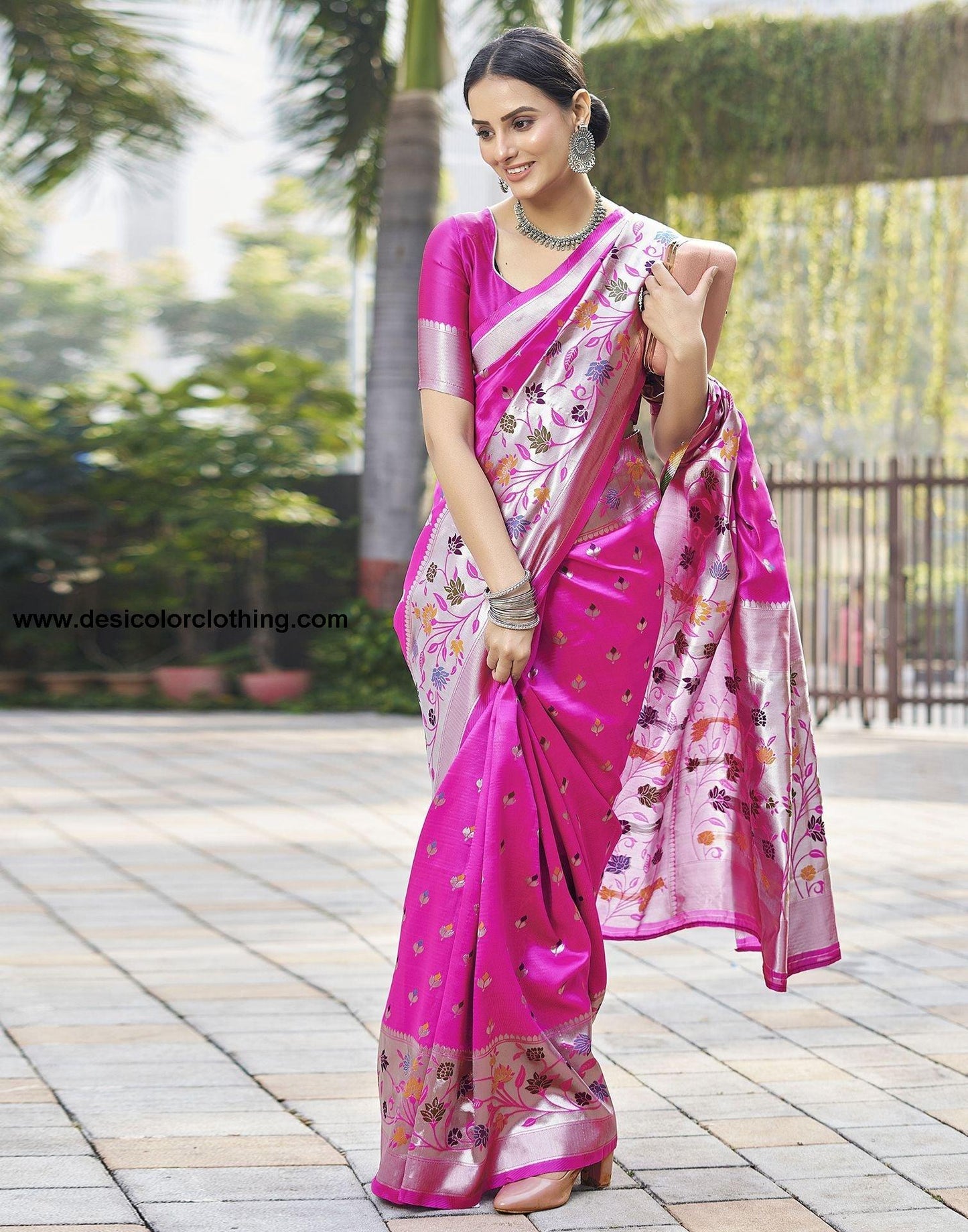 Silver Jacquard Silk Saree