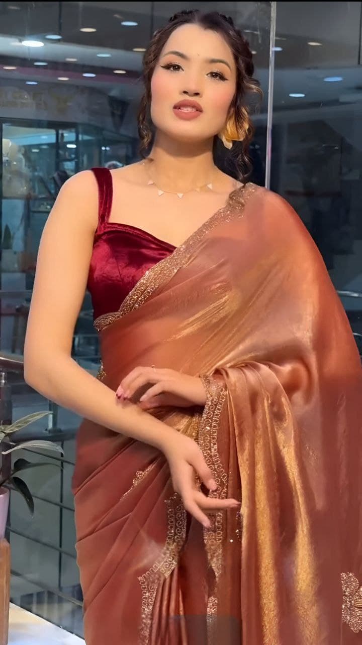 Product Image - Designer Two Tone Golden Diamond Saree