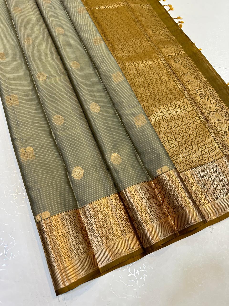 Product Image - Designer Wedding Saree in Georgette Fabric