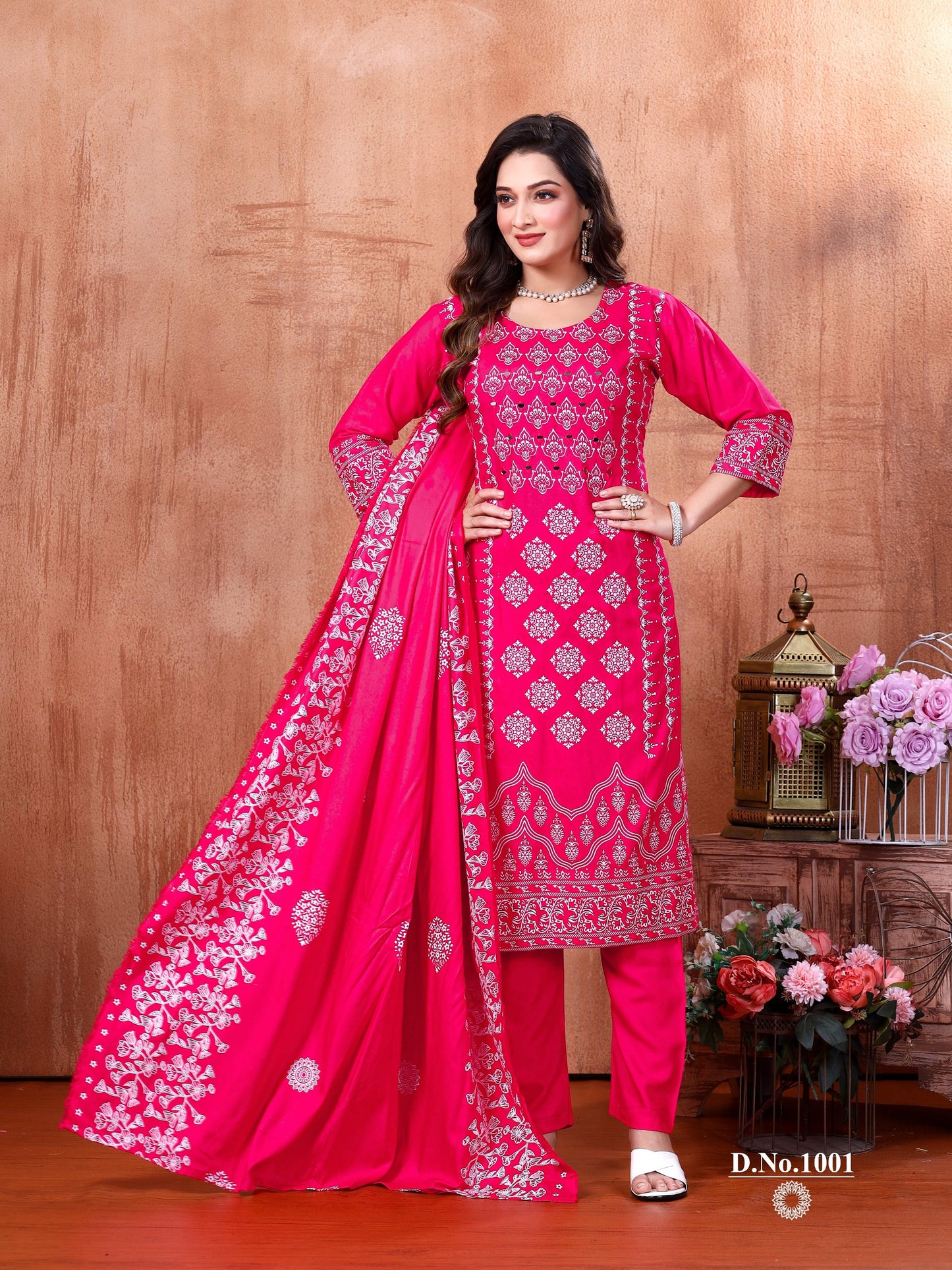 Product Image - Designer Georgette Saree Collection - Ankita Vol 3
