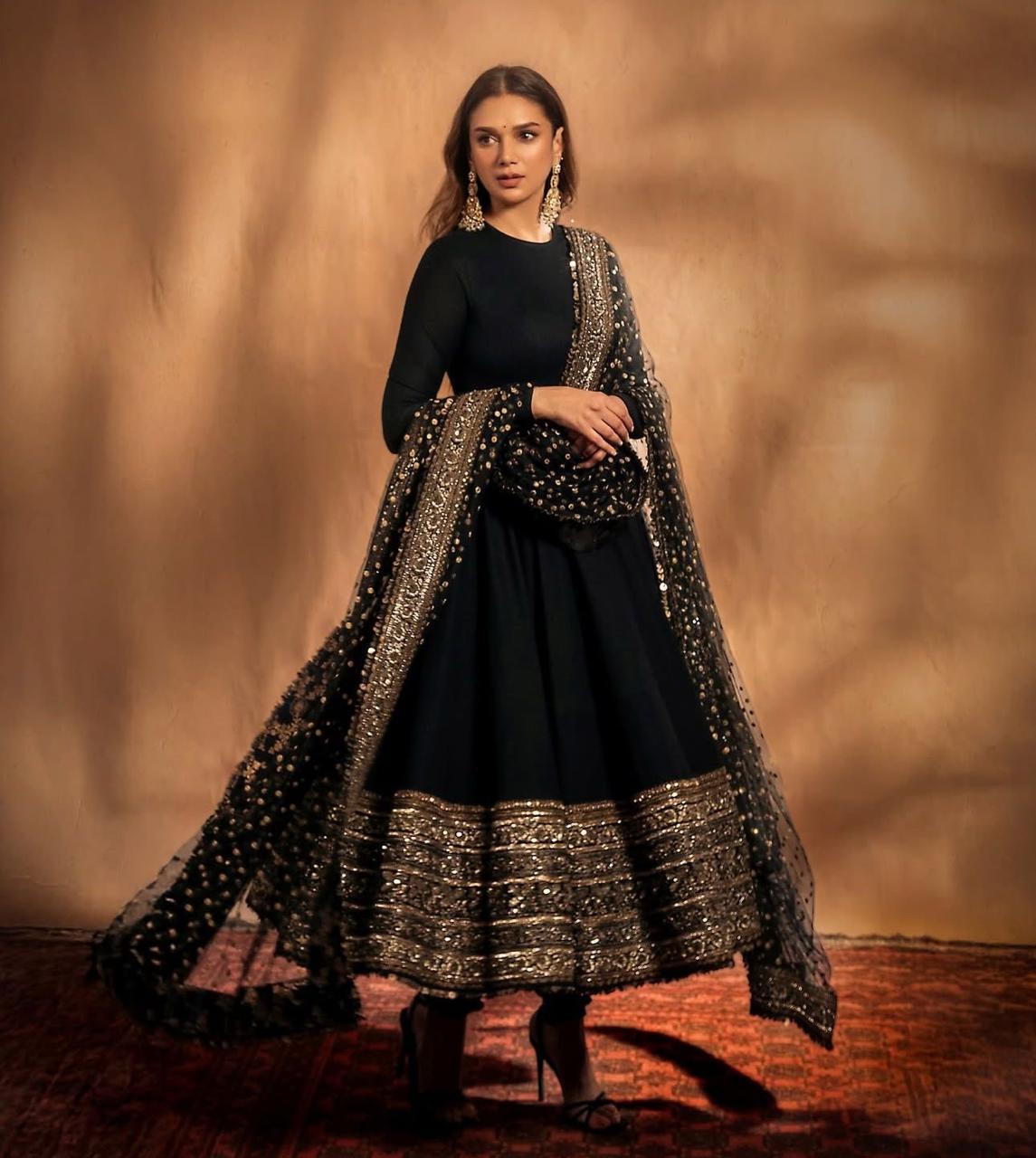 Designer Bollywood Anarkali Suits – Glamorous Flow for Star-Studded Moments