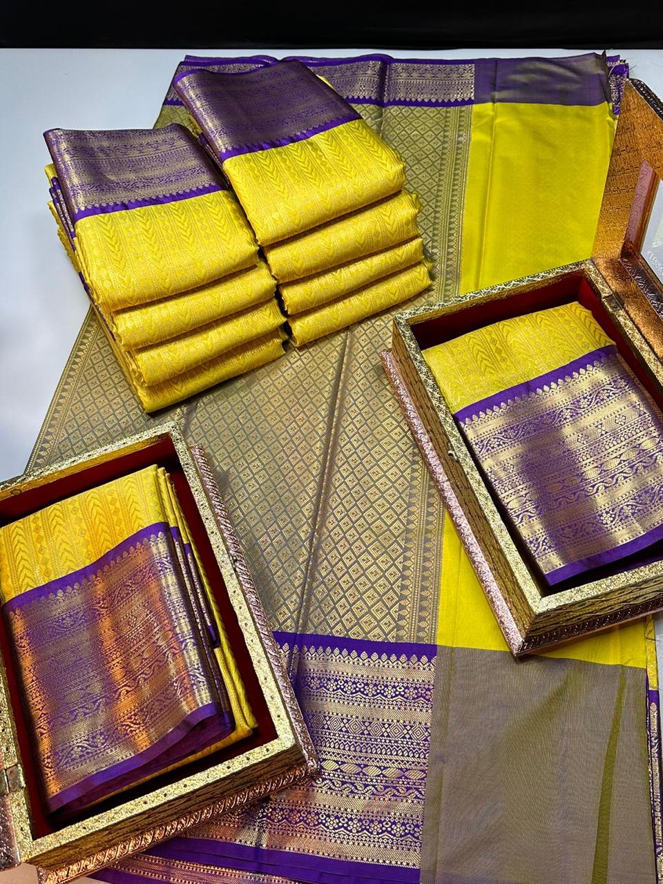 Product Image - Designer Saree in Georgette Fabric | Soft Banarasi Pattu Brocade