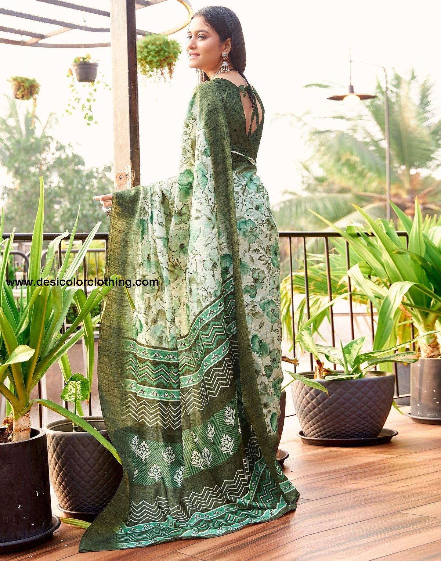 Cream Printed Silk Saree