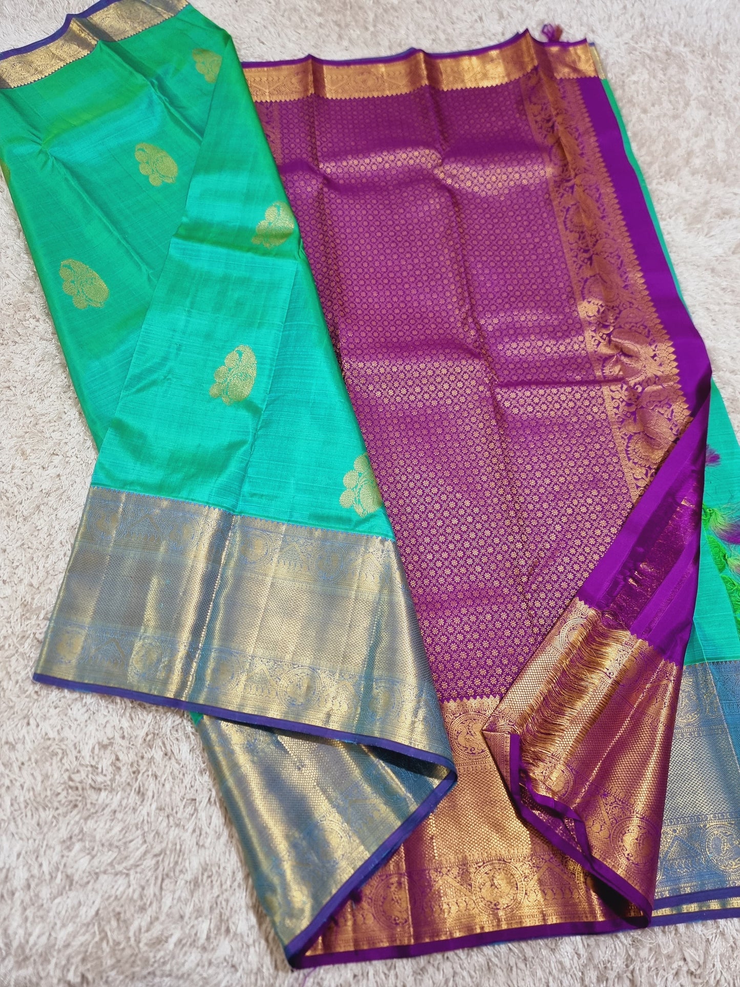 Pure Kachipuram pattu sarres