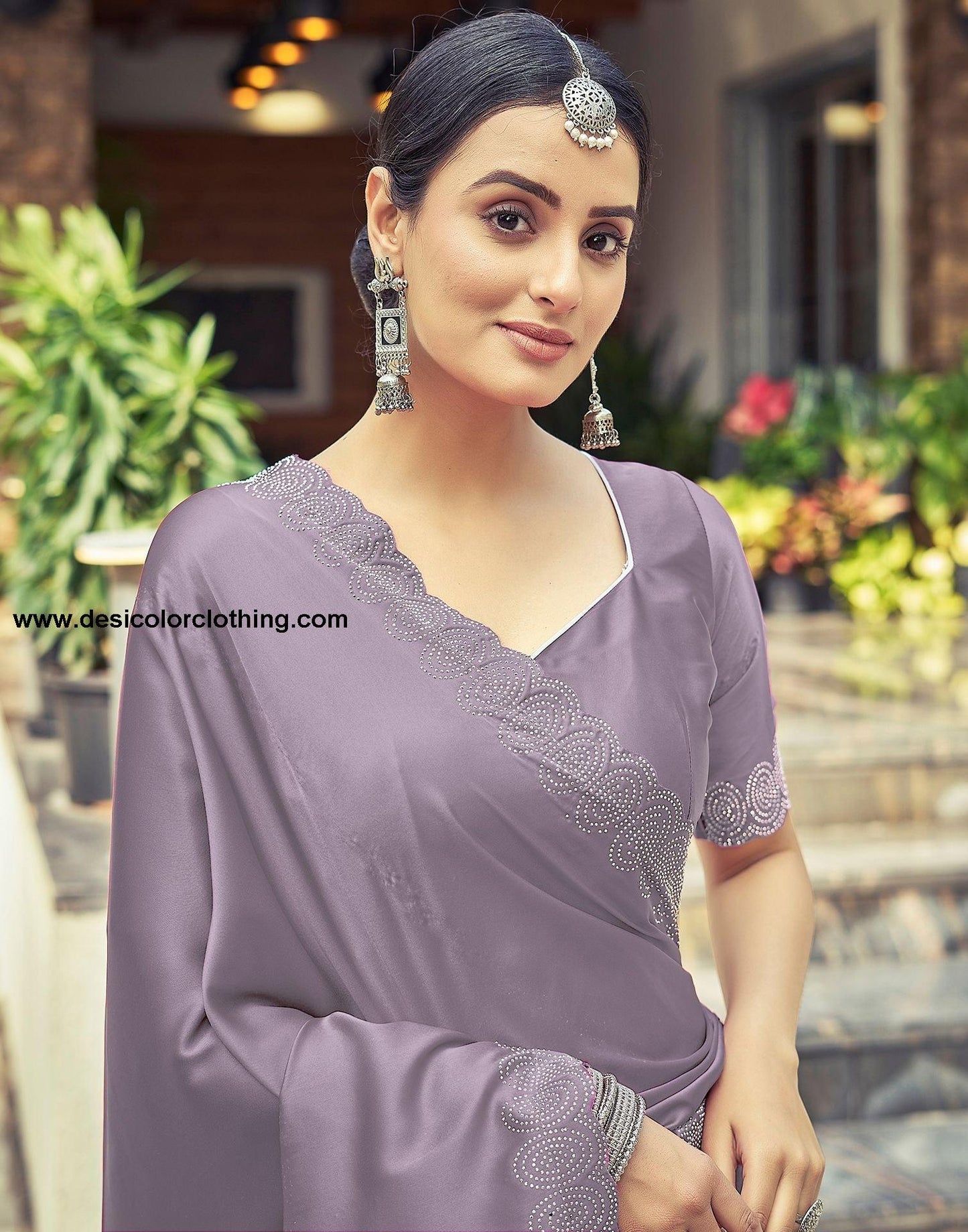 Dull Light Purple Plain Silk Saree