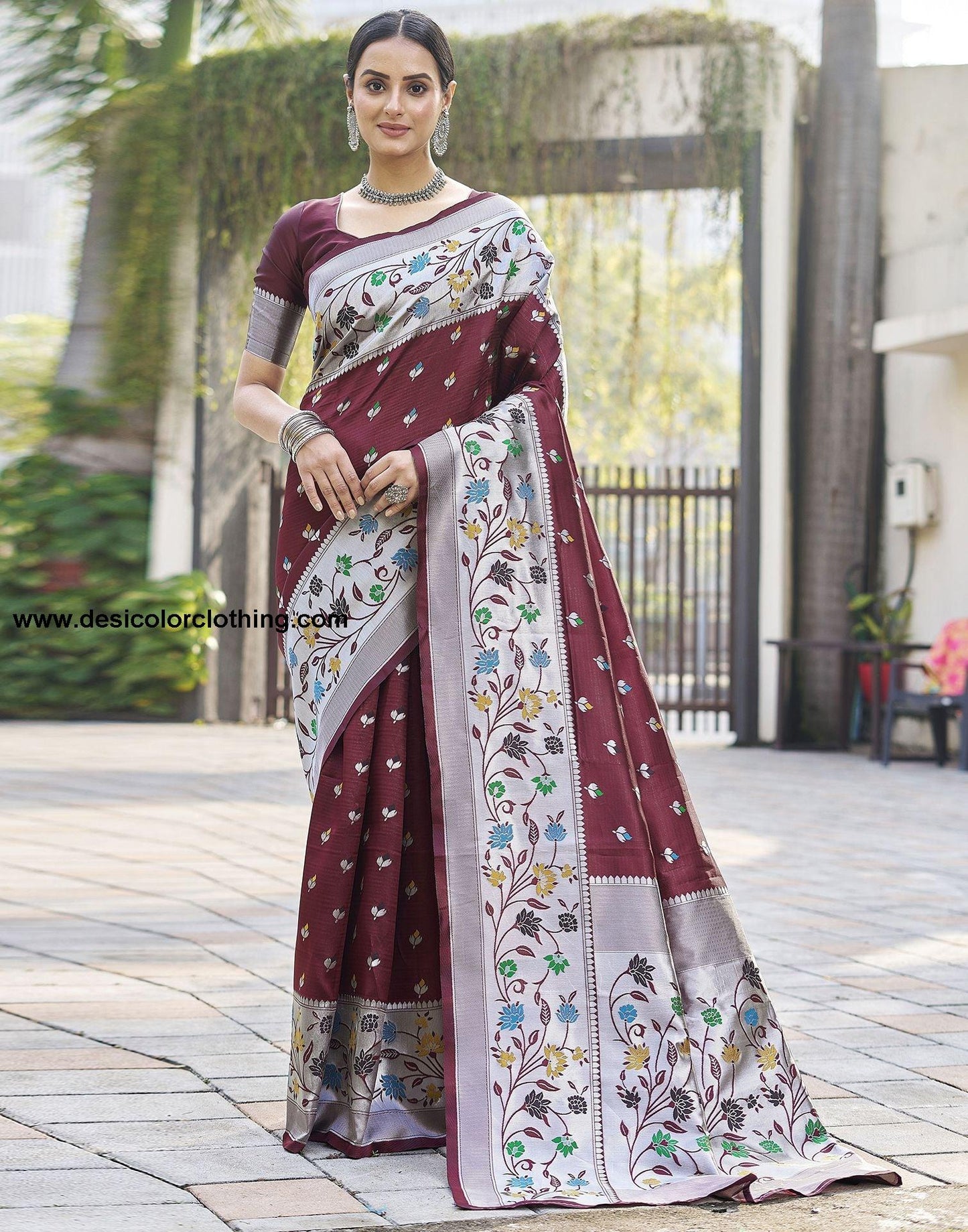 Silver Jacquard Silk Saree