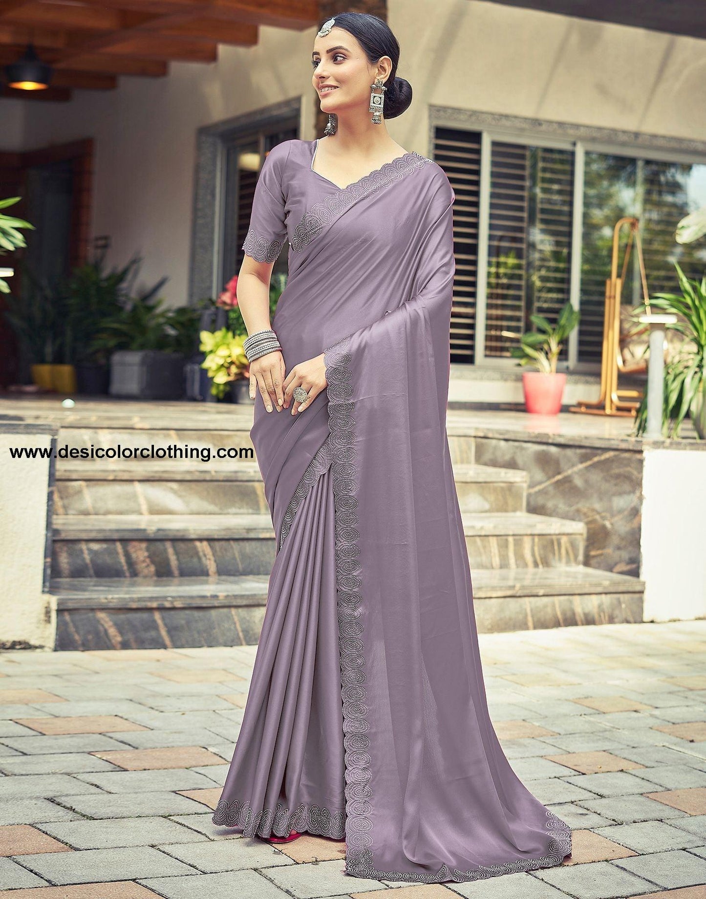 Dull Light Purple Plain Silk Saree