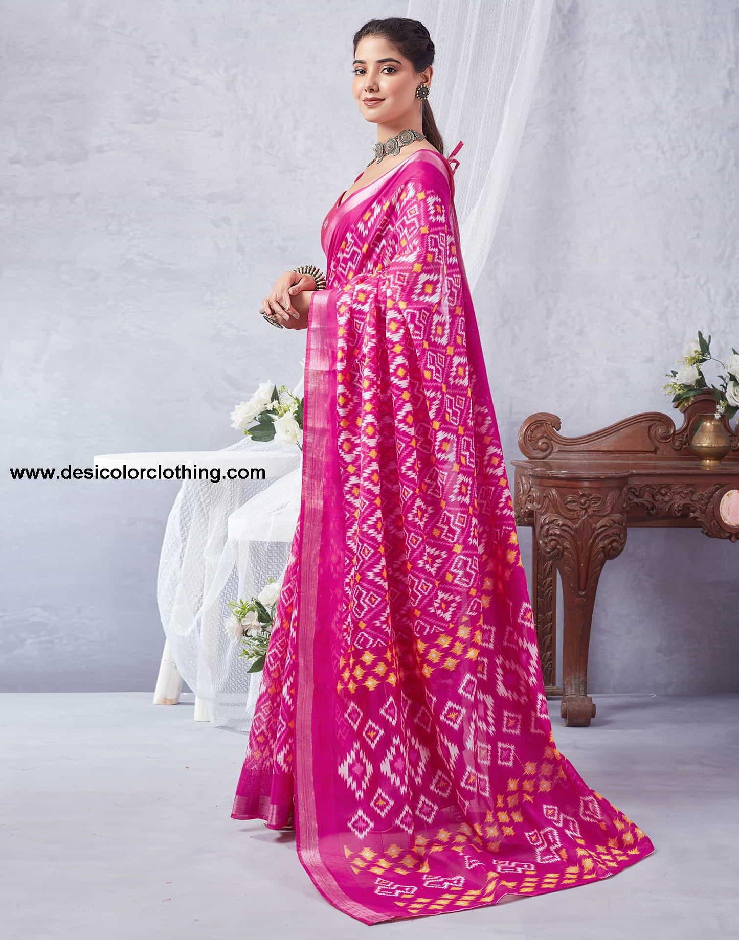 Pink Printed Cotton Geometric Saree