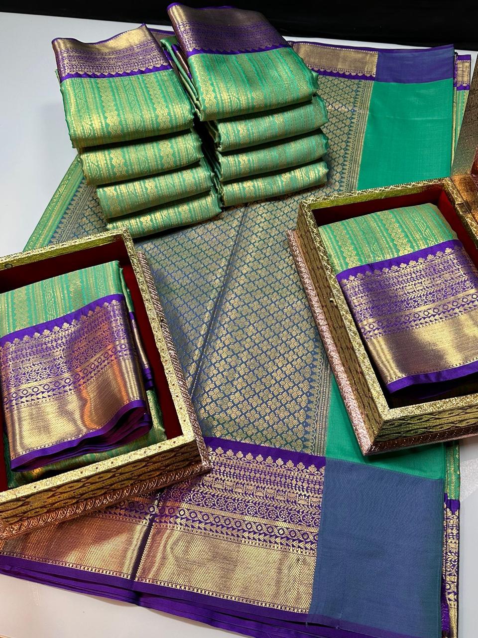 Product Image - Designer Saree in Georgette Fabric | Soft Banarasi Pattu Brocade