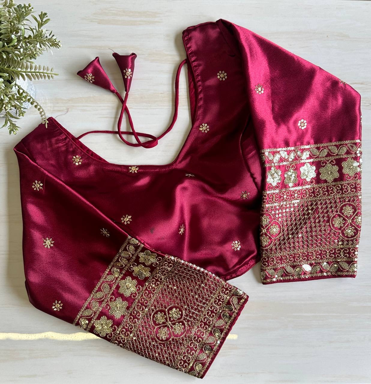 Product Image - Elegant Designer Full Sleeve Blouse - 4
