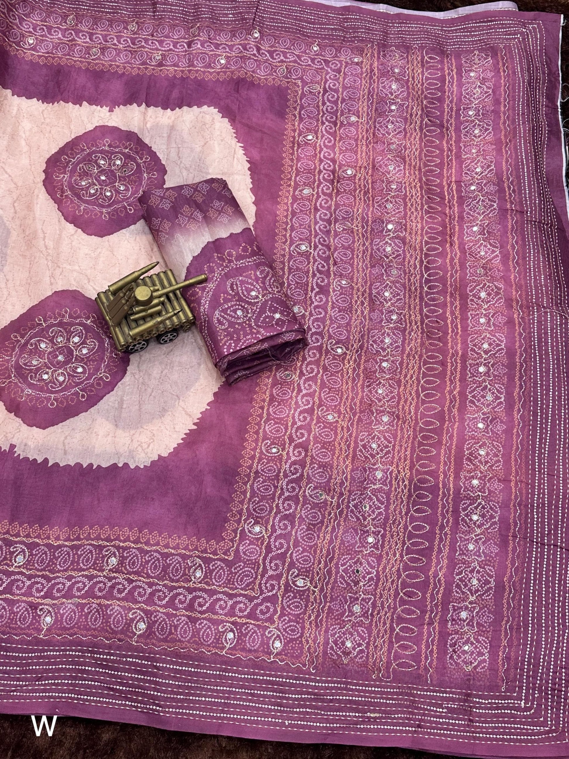Product Image - Designer Rangeen Silk Saree with Hand Katha and Gotta Patti Work for Festive and Wedding Wear