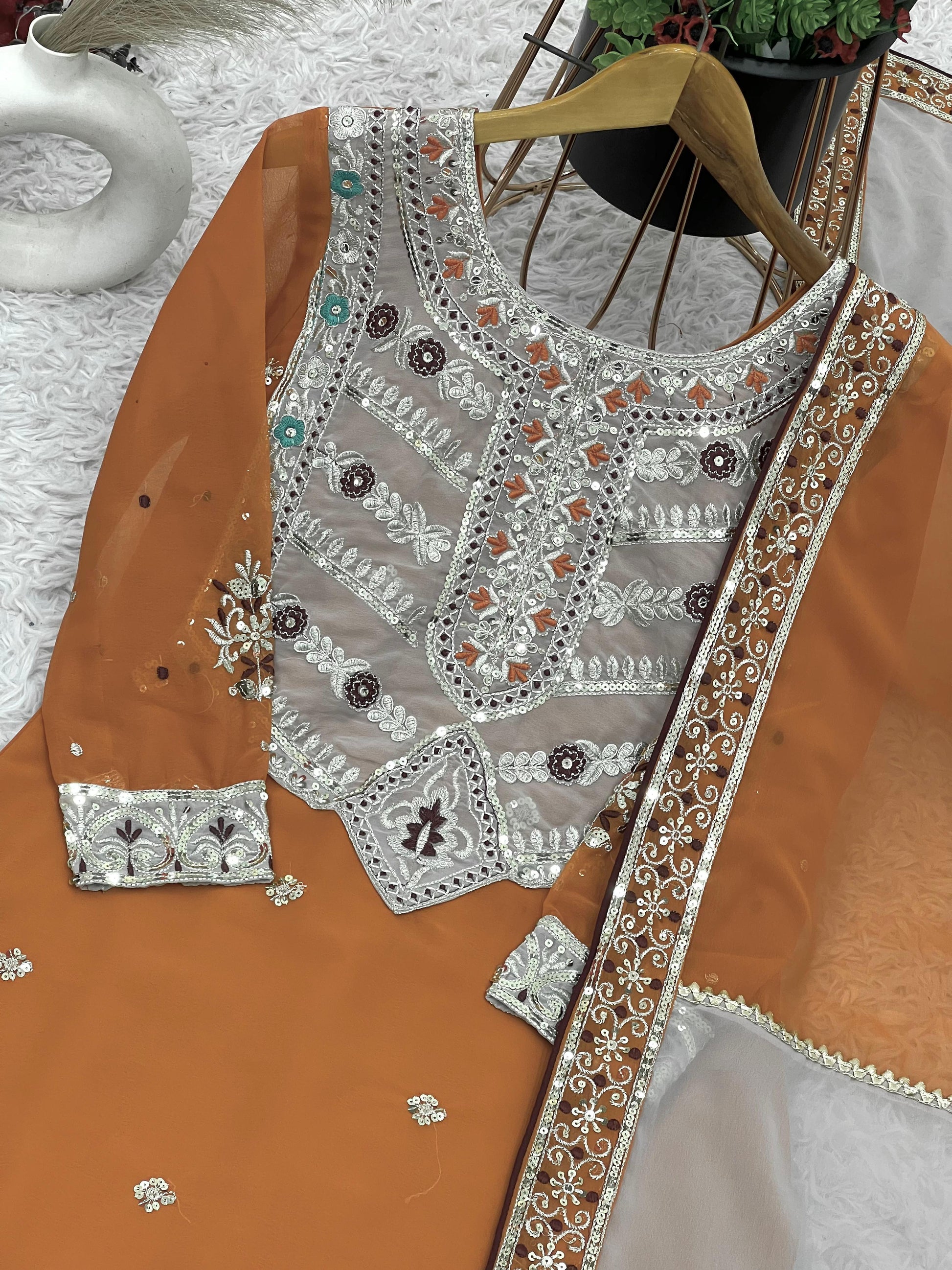 Product Image - Designer Heavy Faux Georgette Saree Set with Embroidered Dupatta
