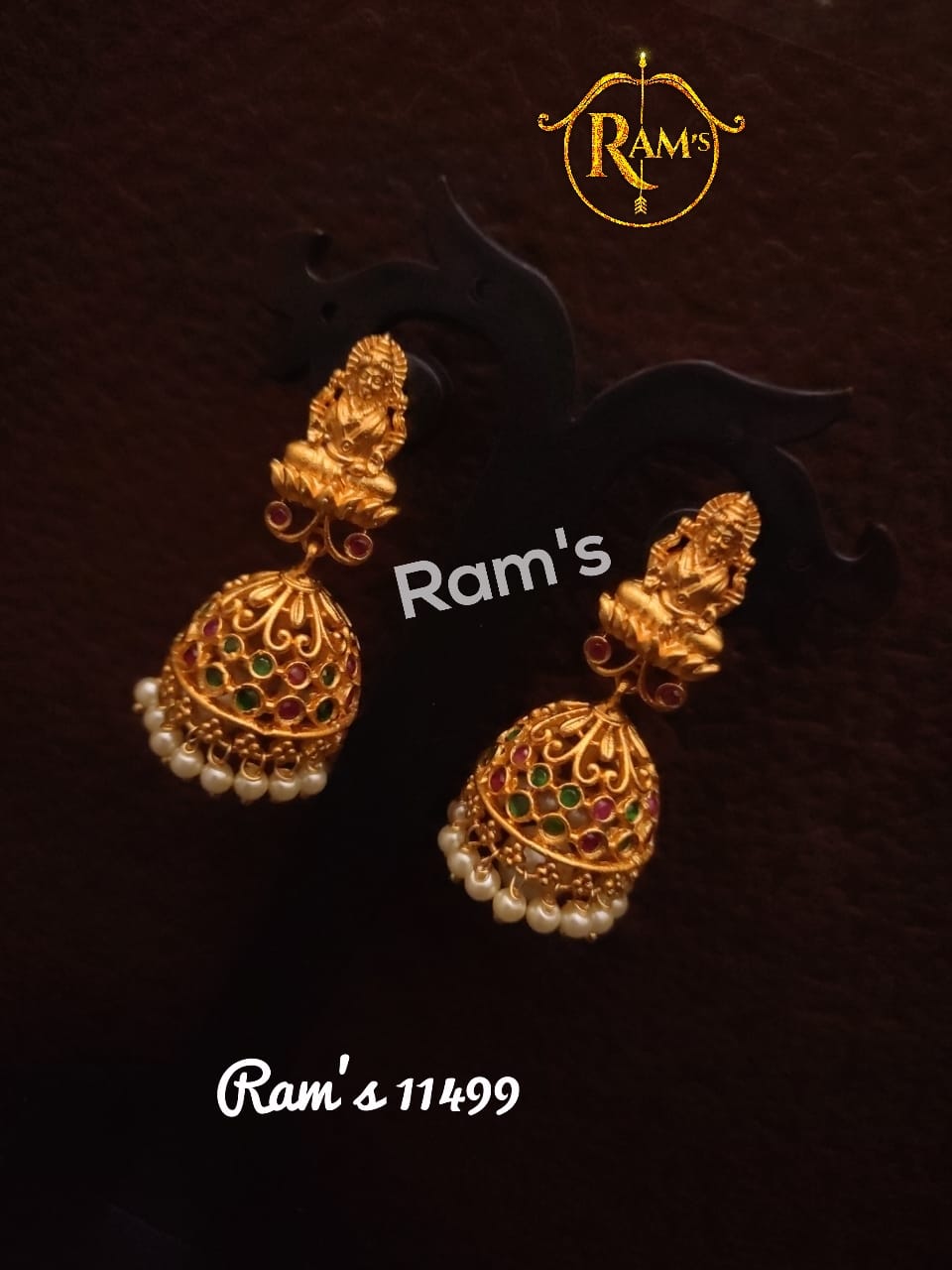 Product Image - Jewellery and ear rings 