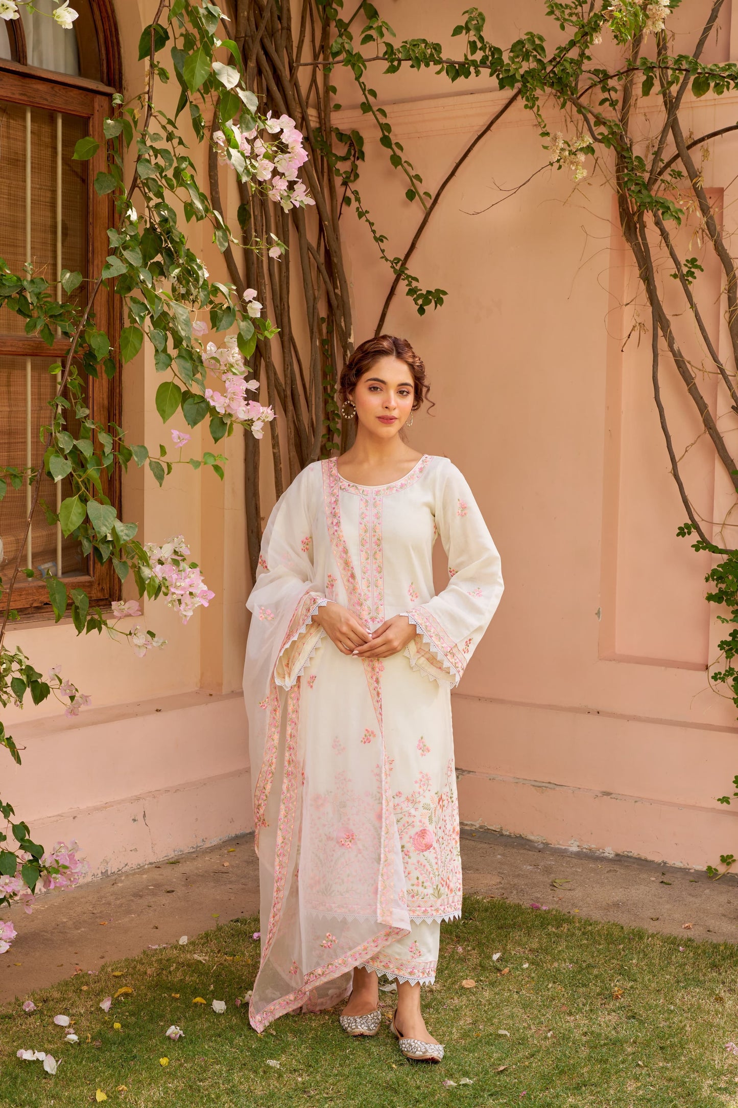 Product Image - AKSHARA: Ivory White Chanderi Embroidered Suit Set