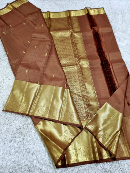Pure Kachipuram pattu sarres