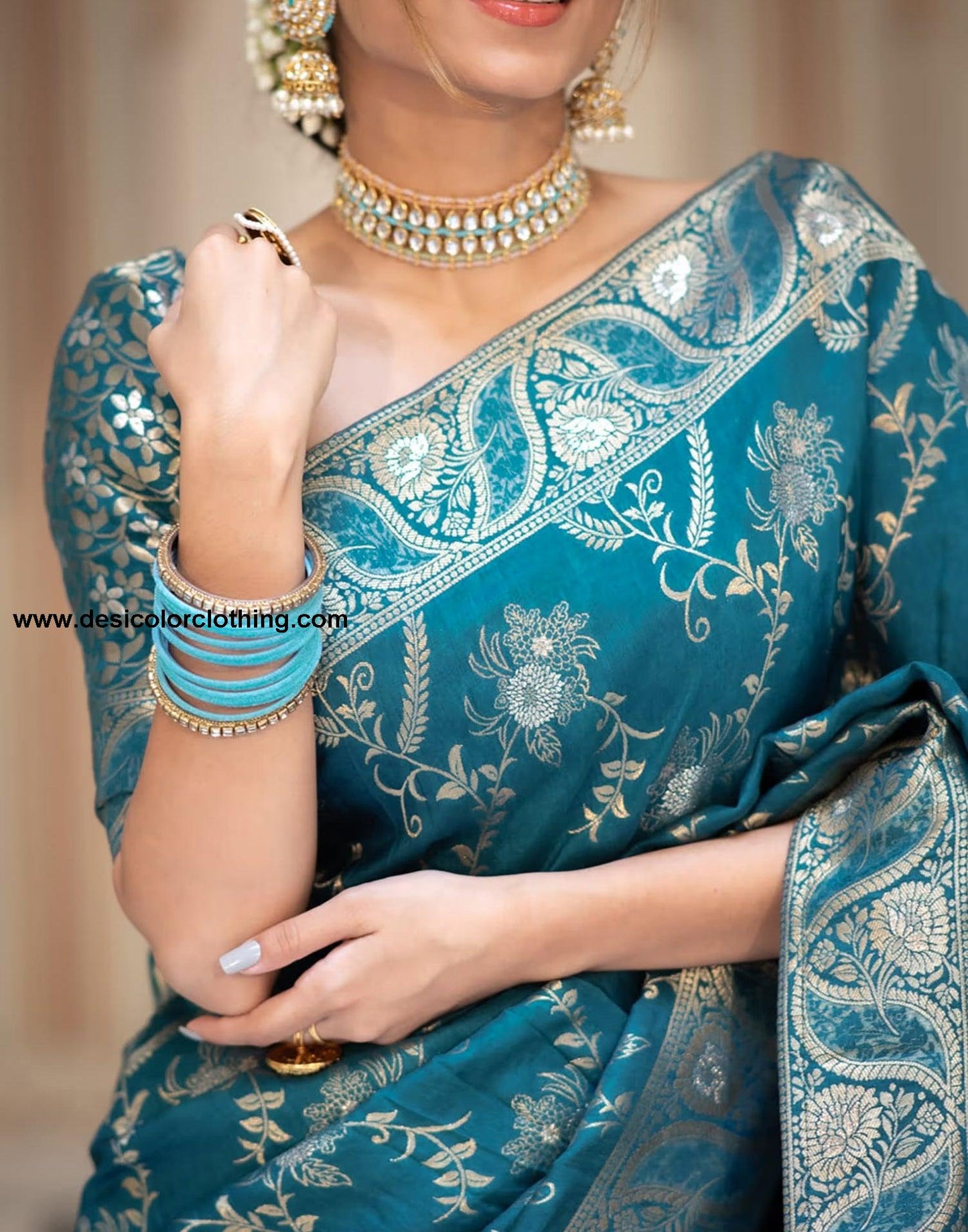 Graceful Blue Art Silk Saree with Plain Weaving Design