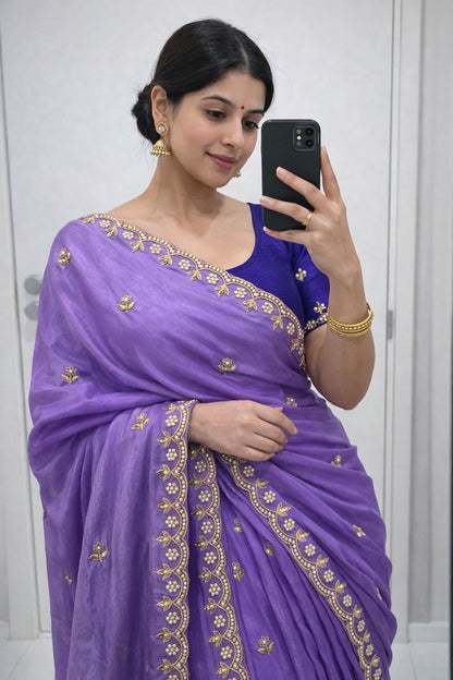 Product Image - Elegant Designer Sarees for Trendsetters - 2