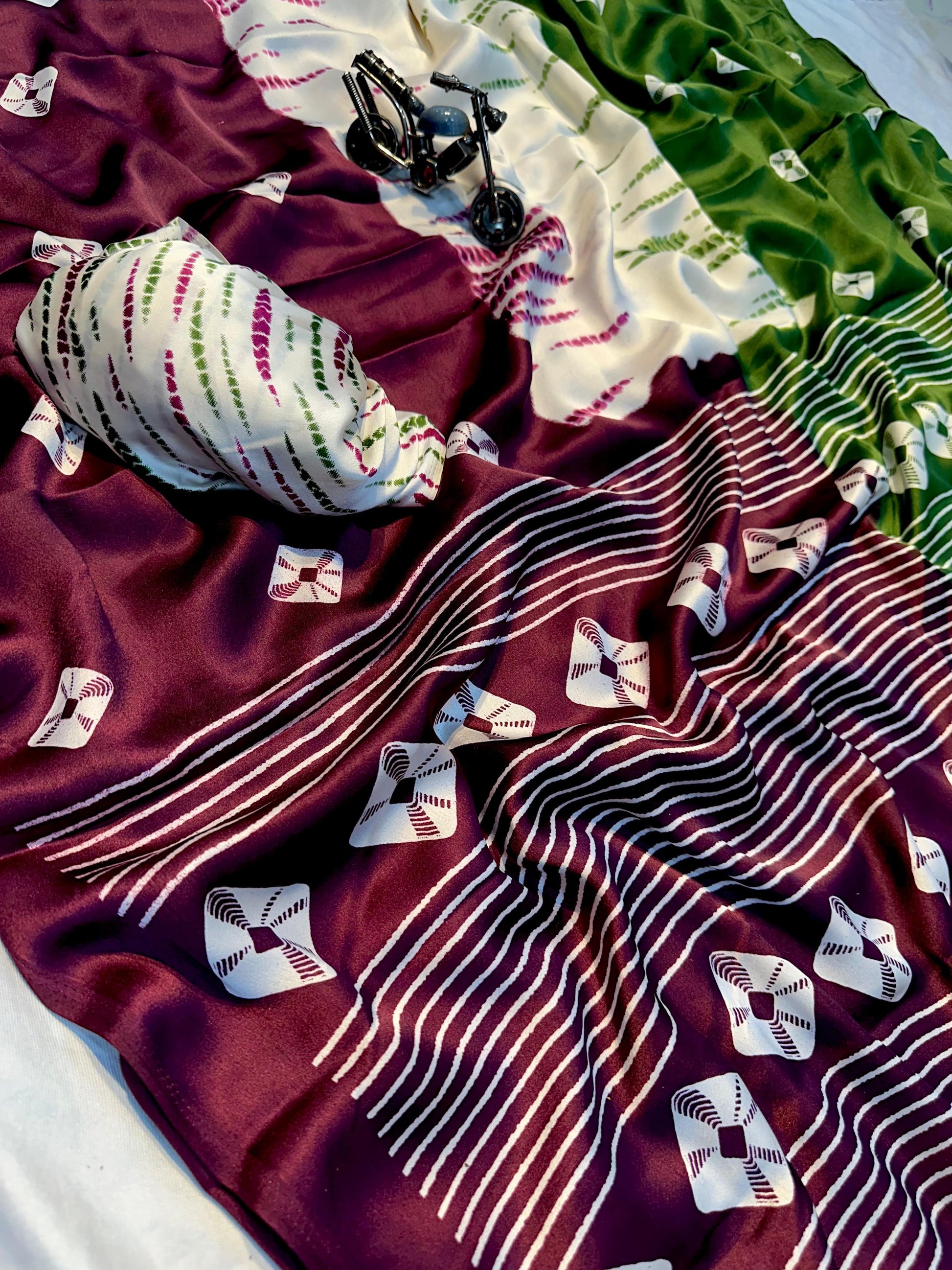 Product Image - Premium Designer Gajii Silk Saree