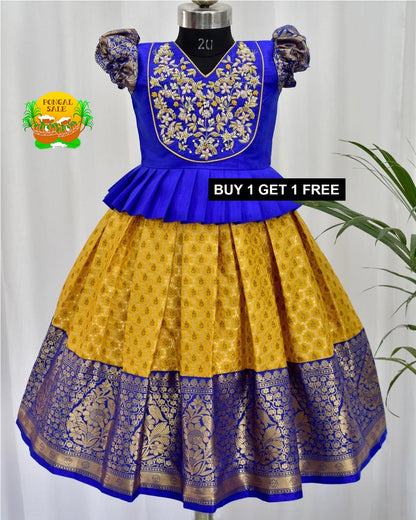 Product Image - Elegant Designer Georgette Saree for Festive and Wedding Wear