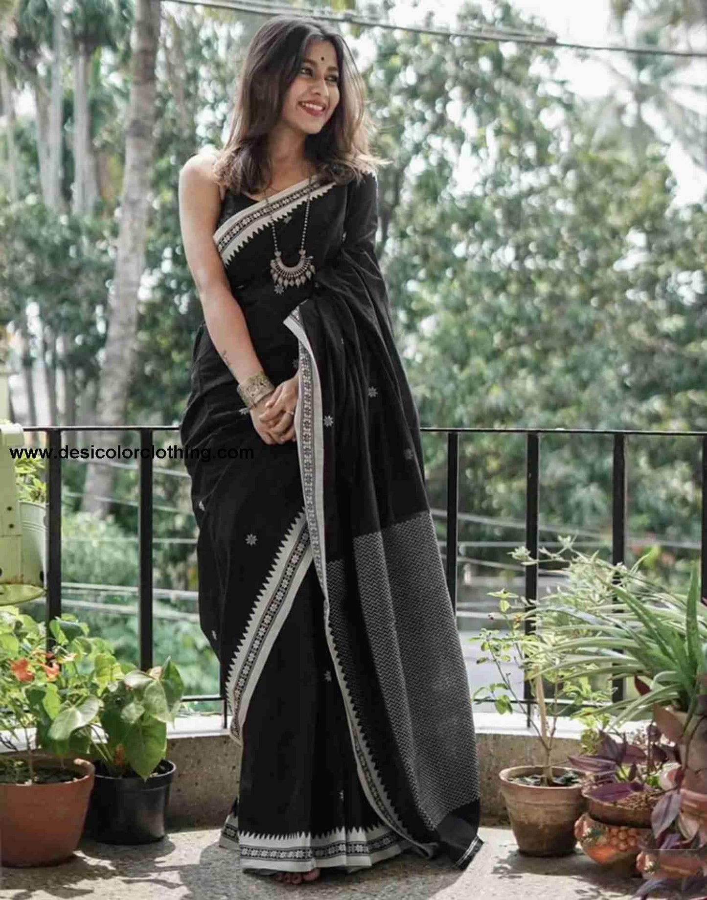 Black Cotton Woven Saree