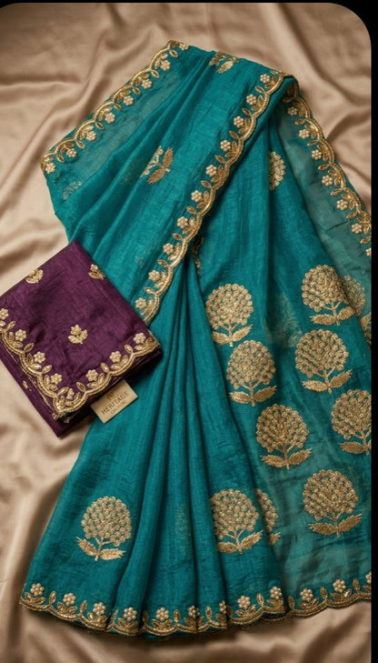 Product Image - Elegant Designer Crushed Sarees for Every Occasion - 2