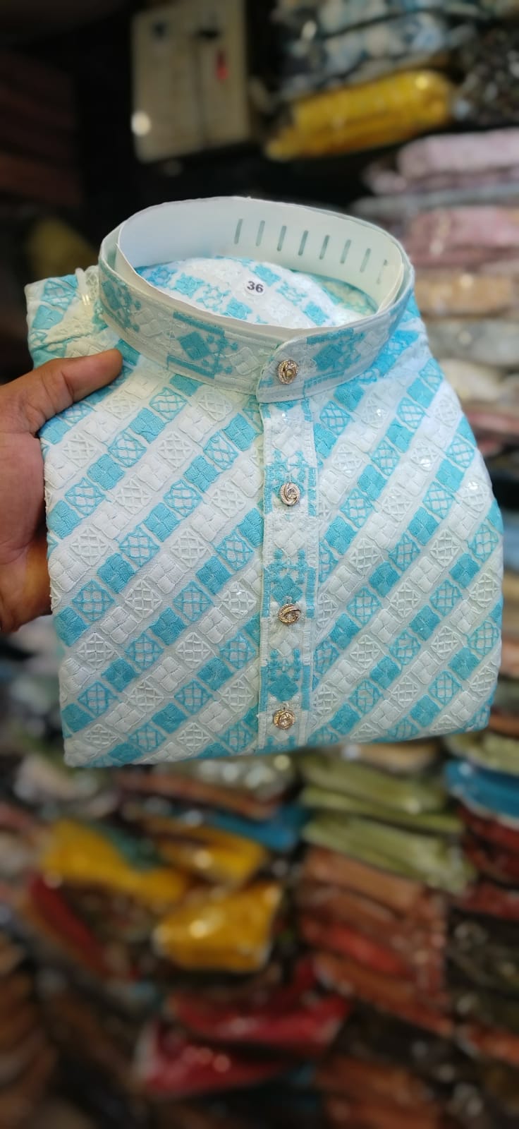 Product Image - Elegant Silk Saree with Zari Weaving