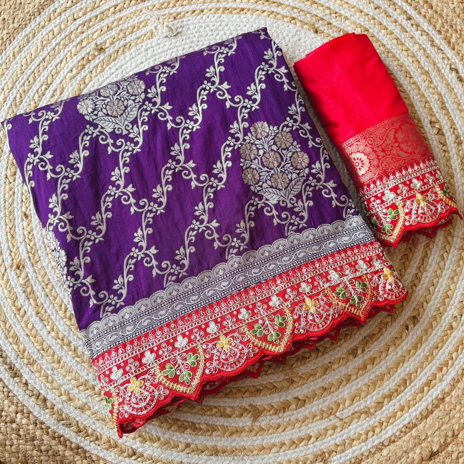 Product Image - Elegant Designer Saree - Georgette Fabric, Perfect for Weddings