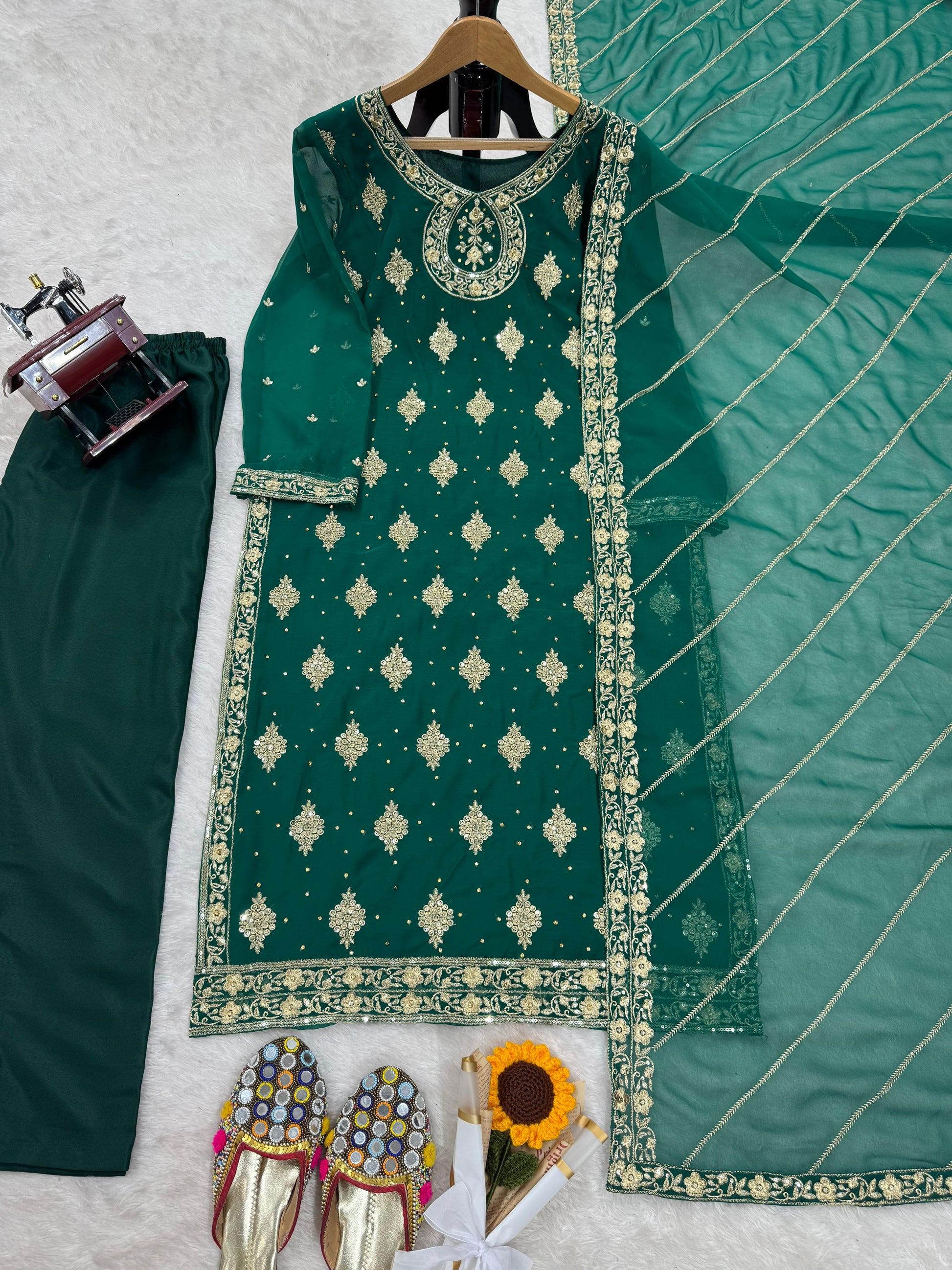 Product Image - Designer Georgette Ethnic Wear | 5813 Series Festive Attire