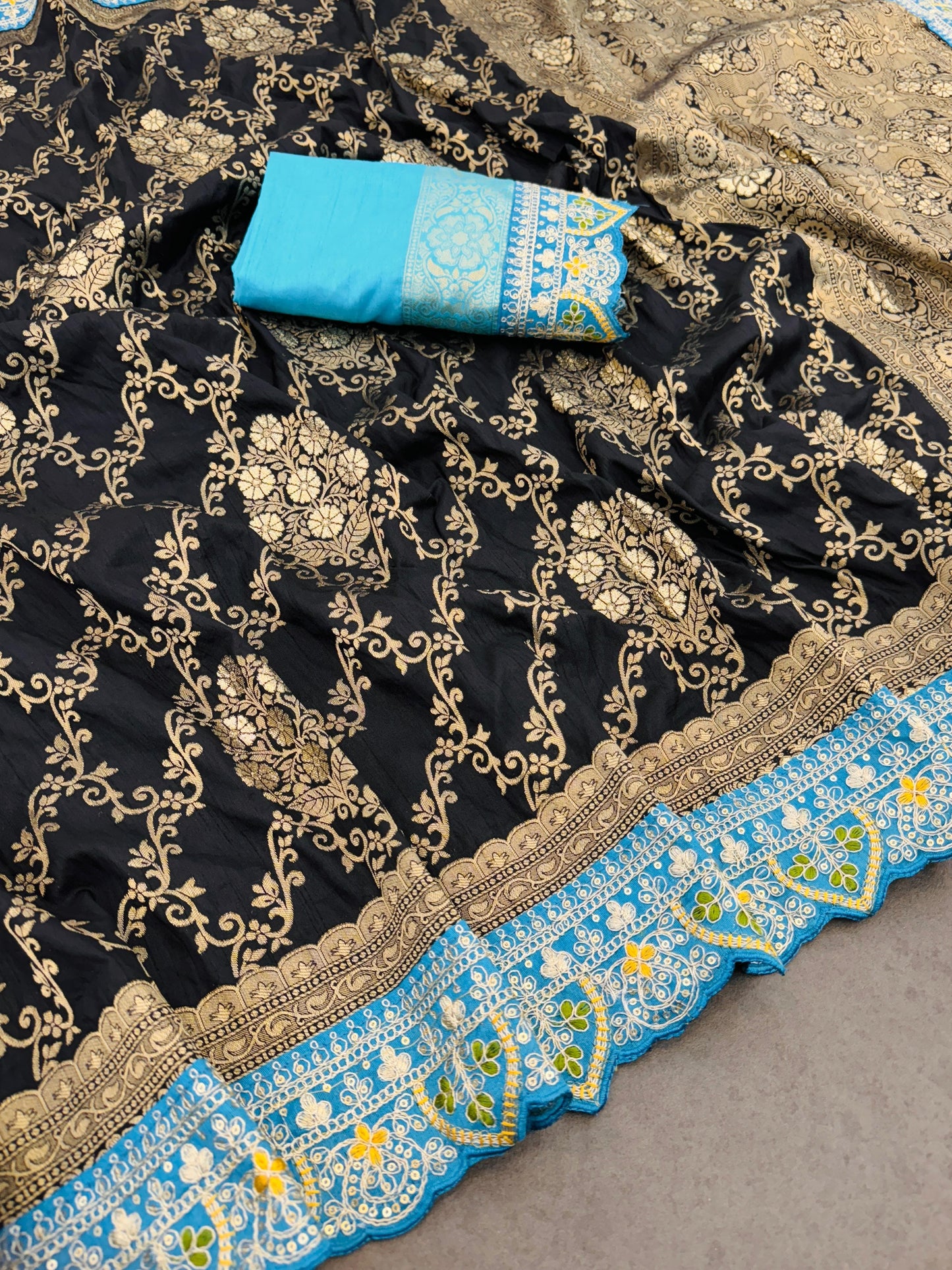 Product Image - Elegant Designer Saree - Georgette Fabric, Perfect for Weddings