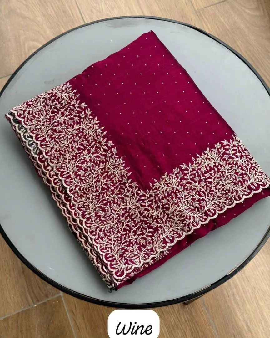 Product Image - Elegant Designer Sarees for Every Occasion - 1