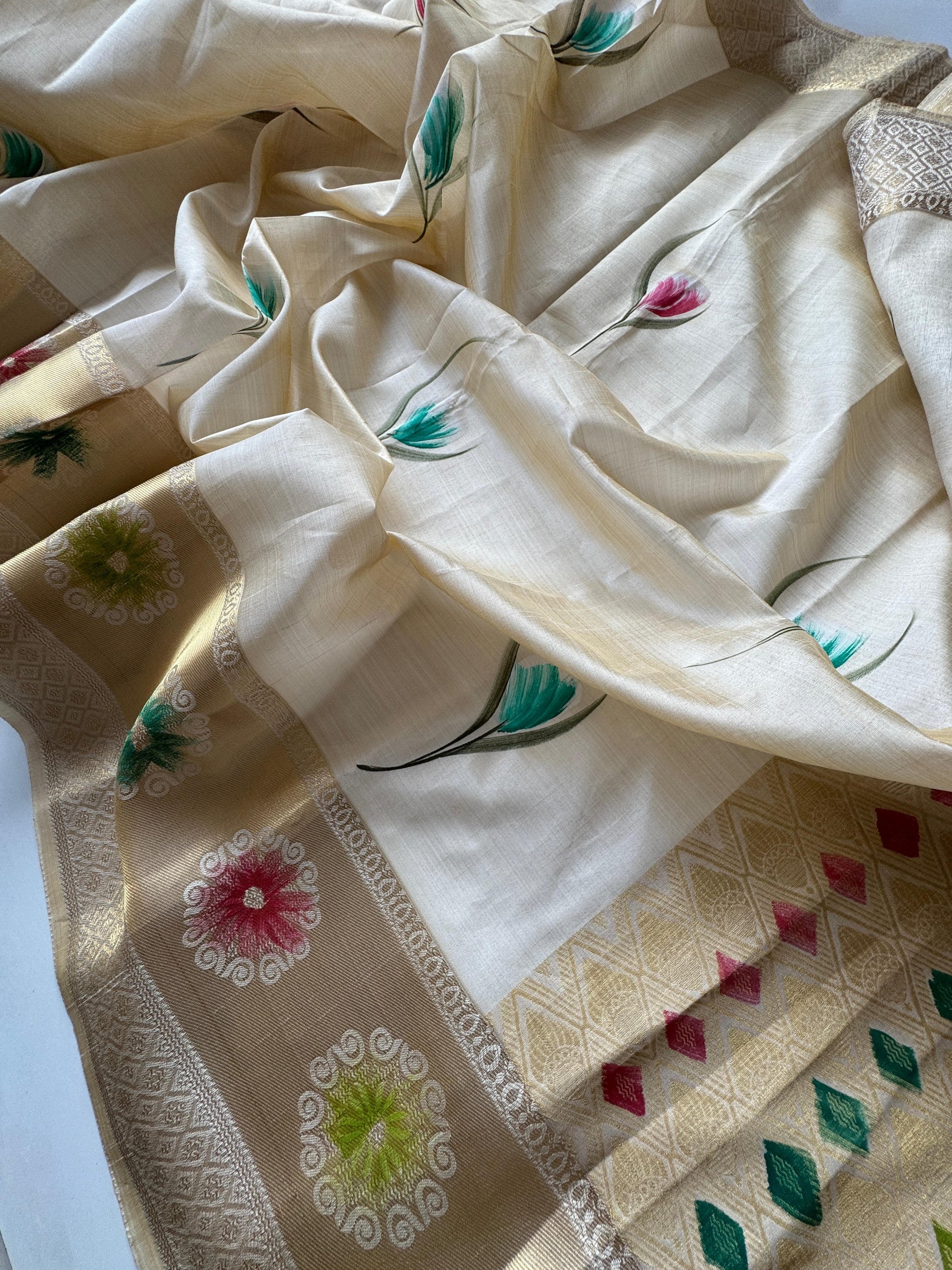 Product Image - Exclusive Designer Tussar Saree with Hand Brush Print - Premium Ethnic Wear