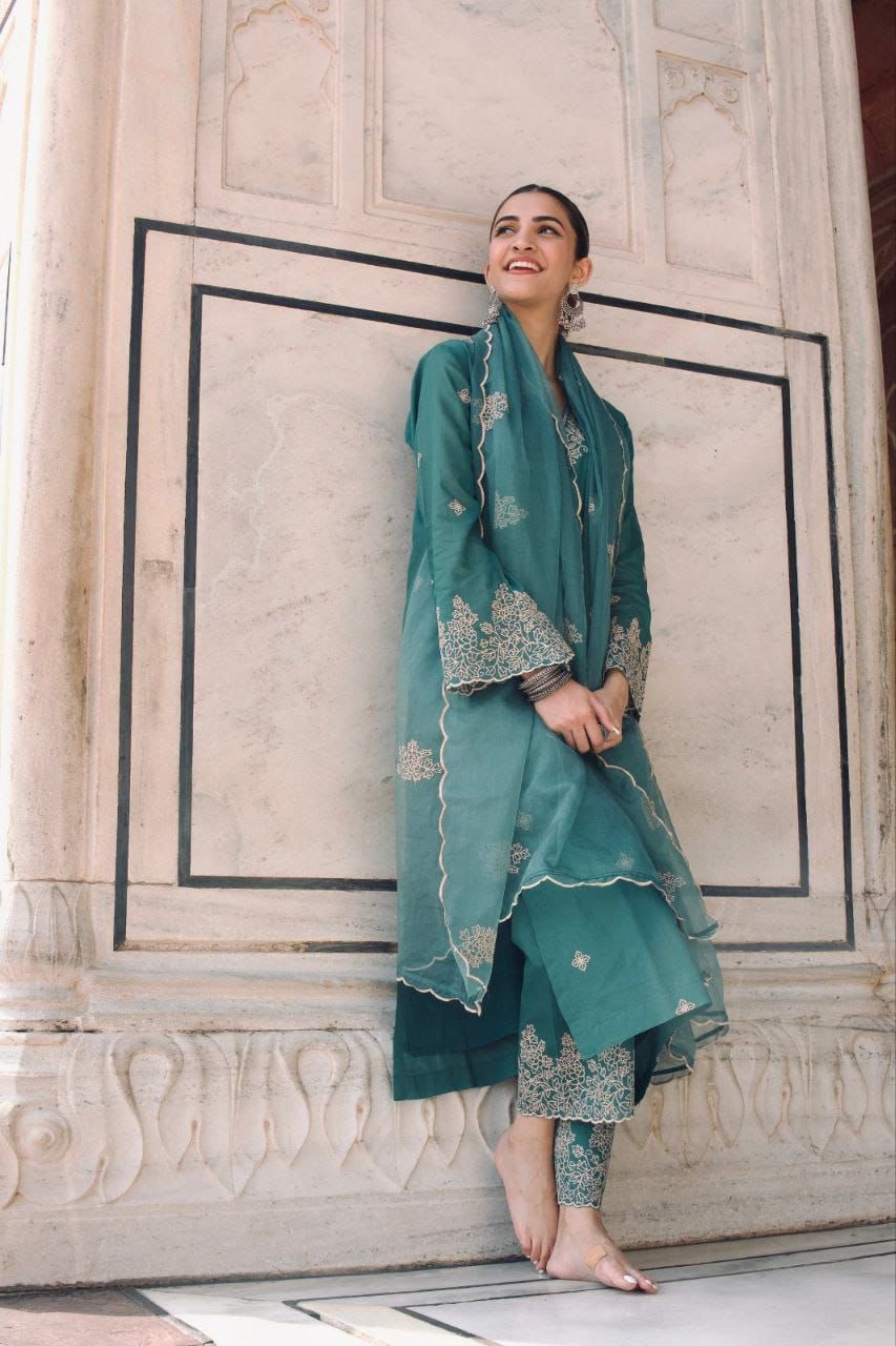 Product Image - Designer Georgette Wedding Saree