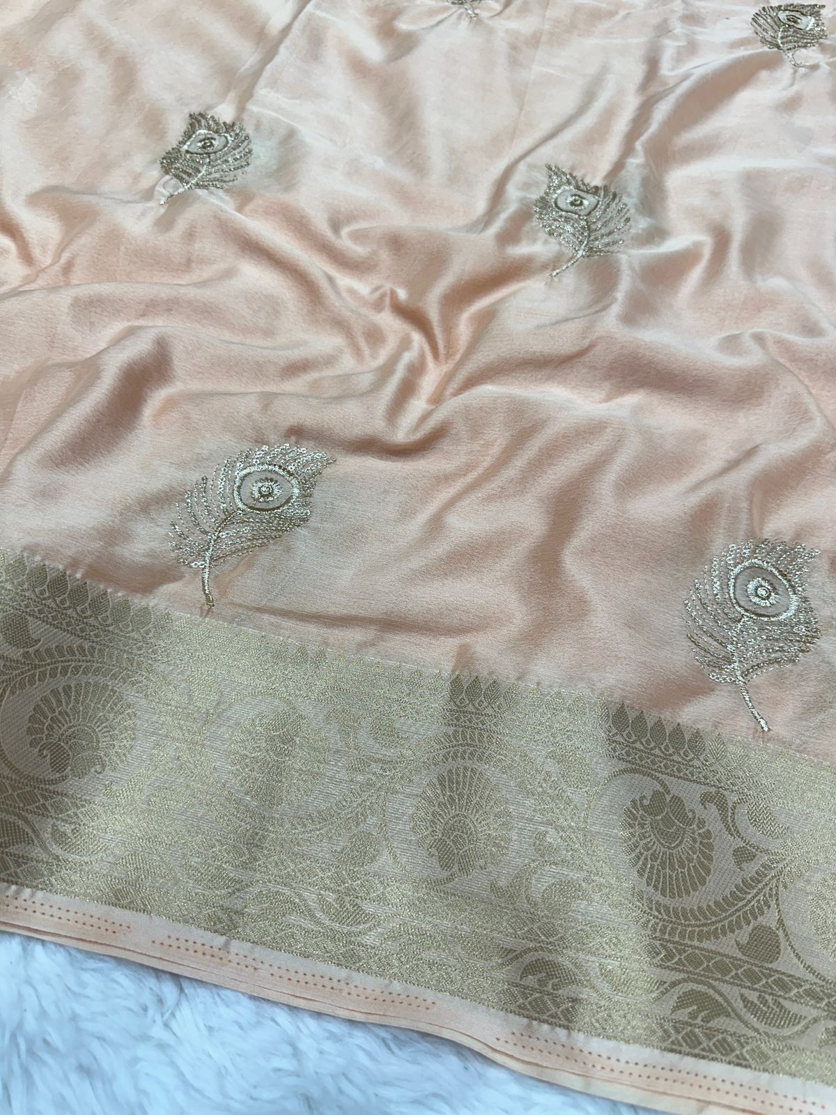 Product Image - Elegant Pure Chinnon Saree with Jacquard Zari Butta and Rich Pallu | Designer Festive Wear