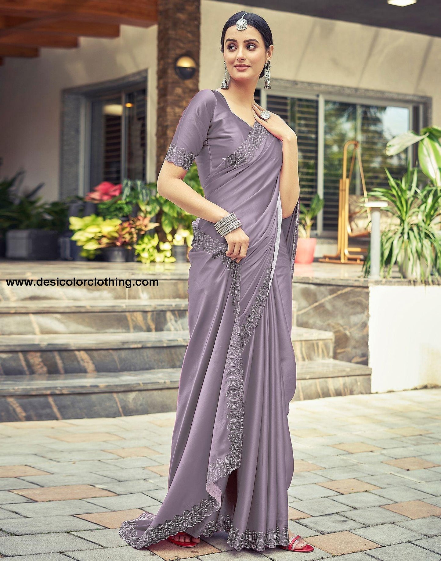 Dull Light Purple Plain Silk Saree