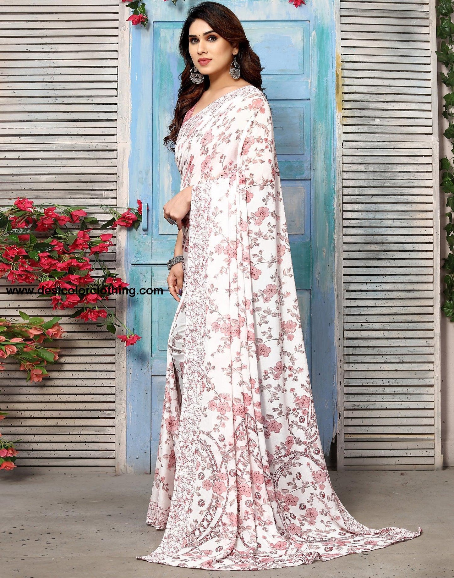 White Georgette Floral Printed Saree