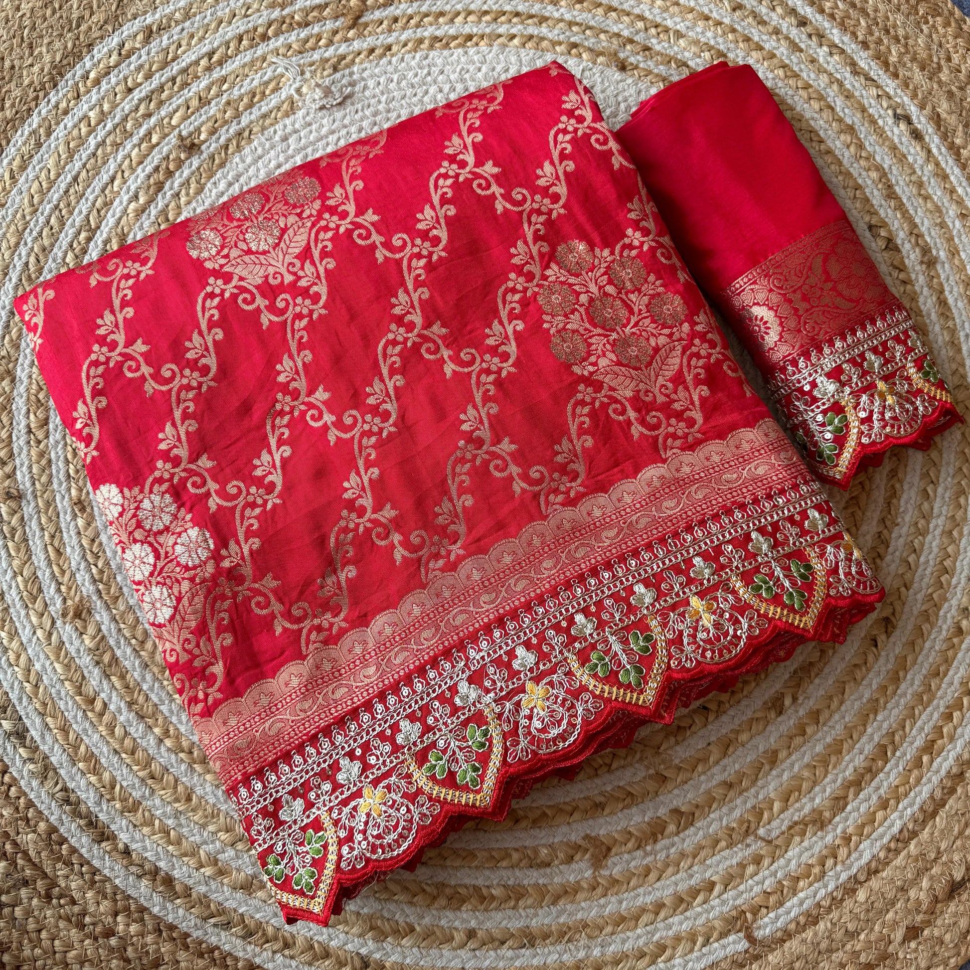 Product Image - Elegant Designer Saree - Georgette Fabric, Perfect for Weddings