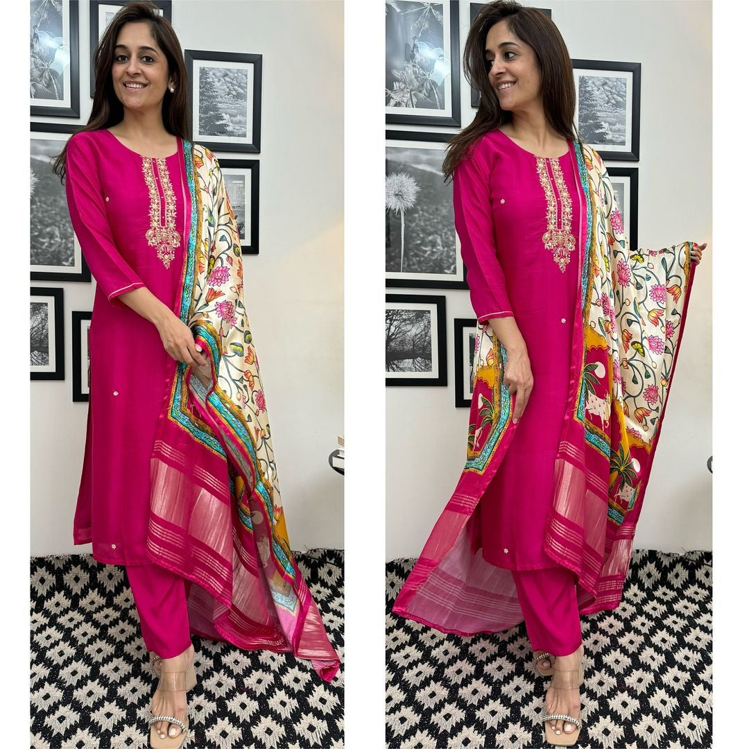 Product Image - Elegant Designer Party Wear Suits for Women - 1