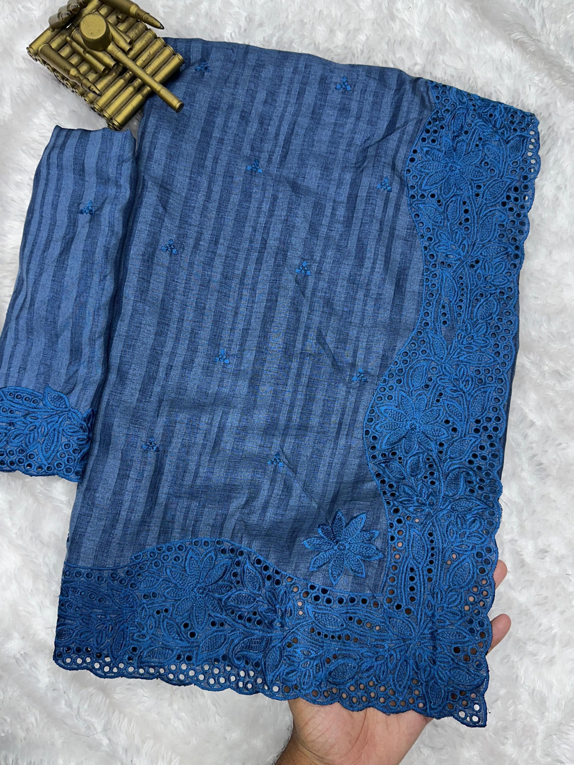 Product Image - Elegant Visca Slub Silk Designer Saree