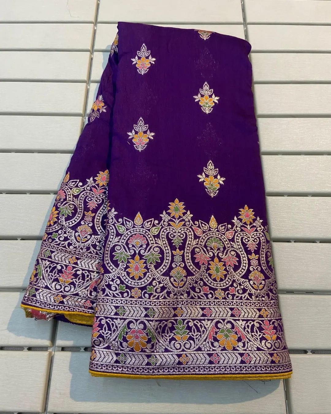 Product Image - Elegant Pure Soft Russian Silk Saree with Zari and Meenakari Weaving