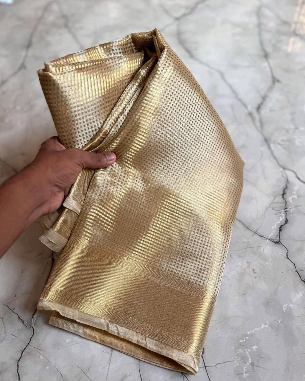 Product Image - Golden Tissue Silk Banarsi Handloom Saree