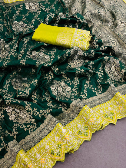 Product Image - Elegant Designer Saree - Georgette Fabric, Perfect for Weddings