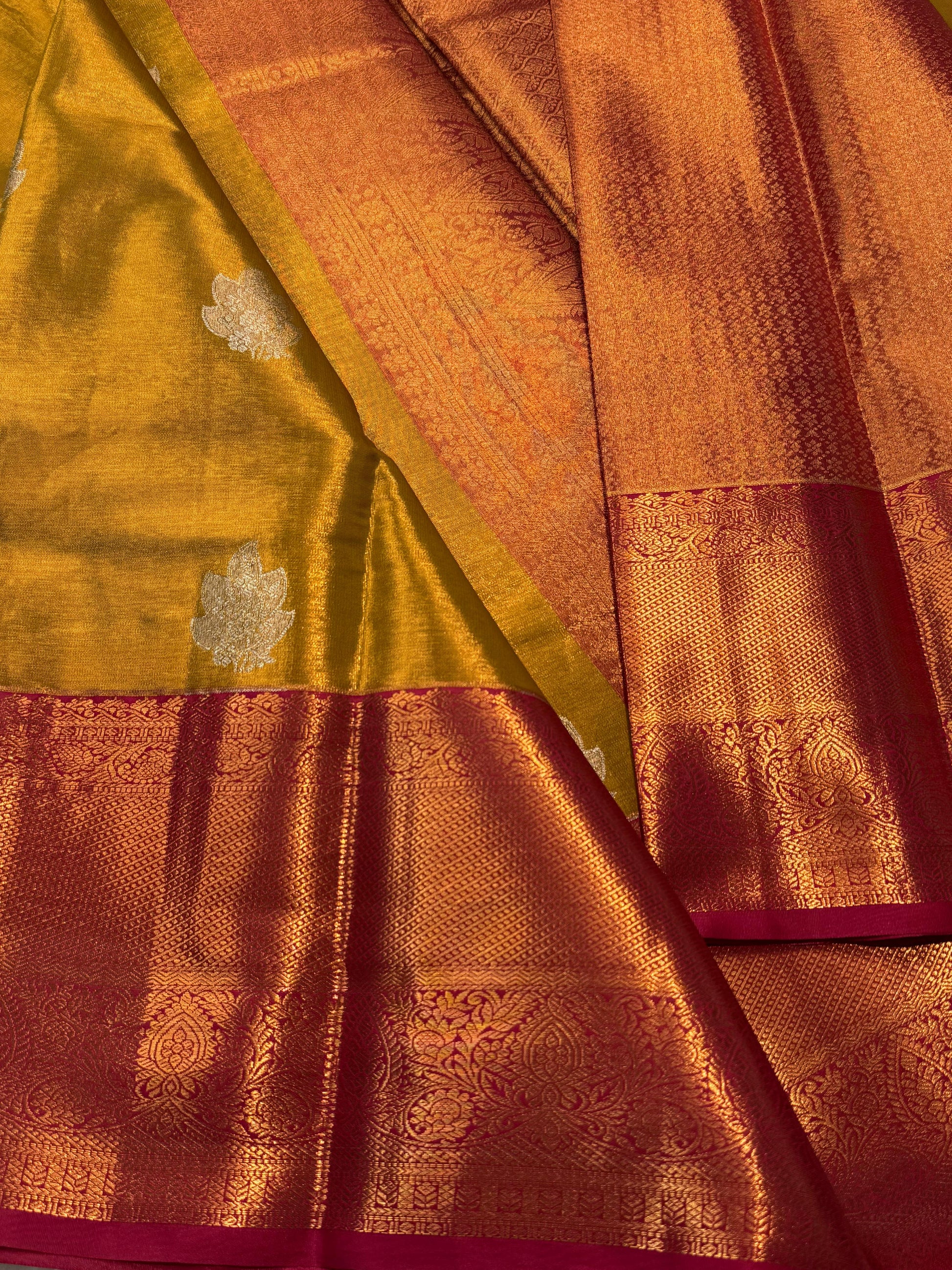 Product Image - Designer Georgette Saree for Weddings and Festive Occasions
