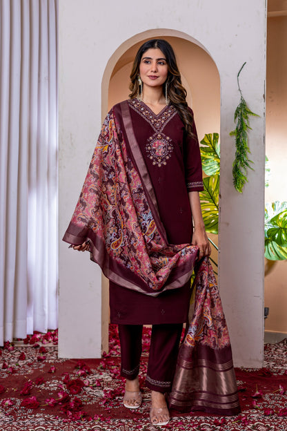 Product Image - Designer Straight Kurti Pant Dupatta Set - Festive Attire