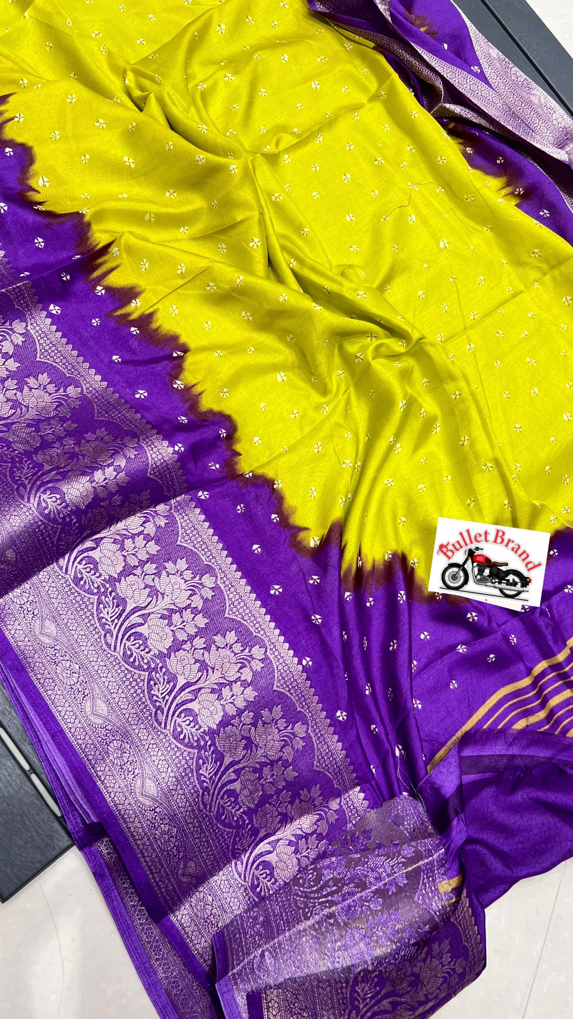 Product Image - Exquisite Premium Dola Silk Patola Saree with Matching Blouse
